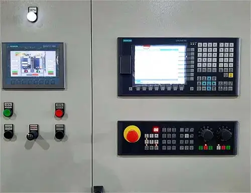 Gluestream equipment. fipg-gasketing-pur